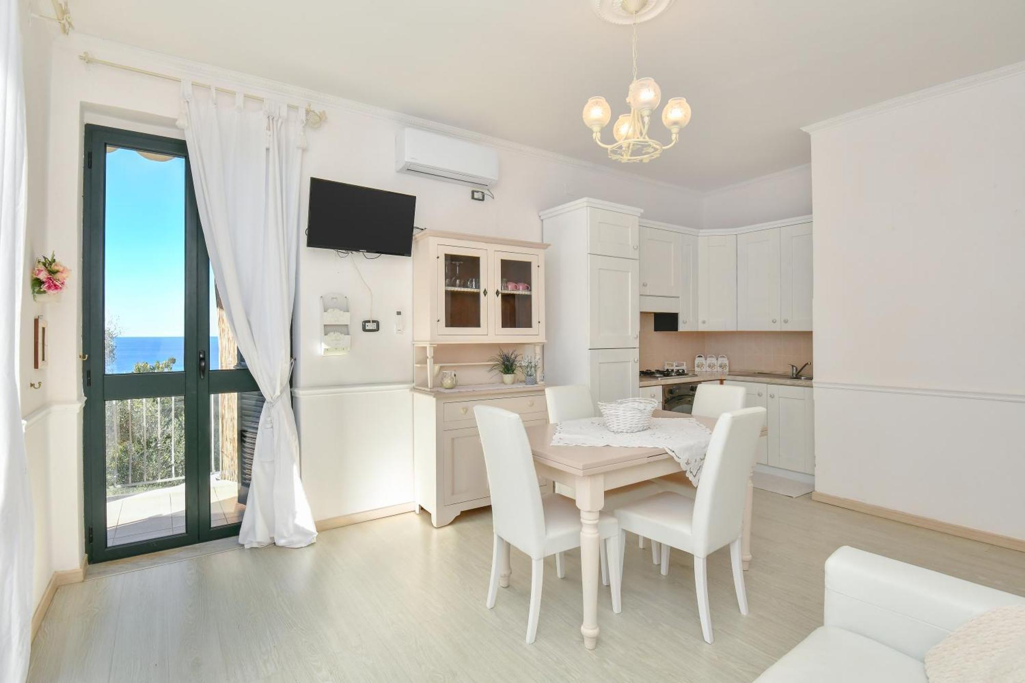Villa Elaia ซานตามาเรีย ดิ กาสเตลลาบาเต ภายนอก รูปภาพ